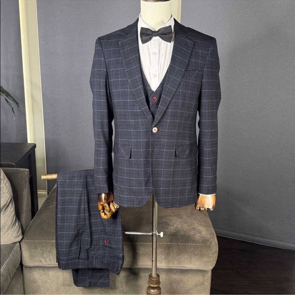Men’s Plaid 3 Piece Slim Fit Formal Business Suit Jacket 44 Pants 40 NWT